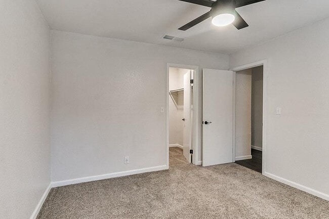 Hearthstone Homes - Moore