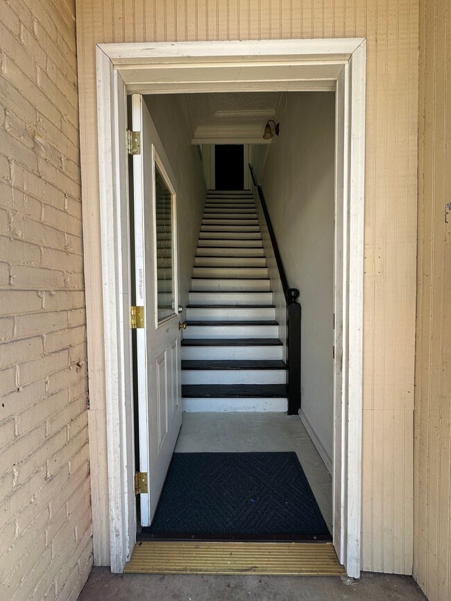 Photo - 55 Grove St Unit 2