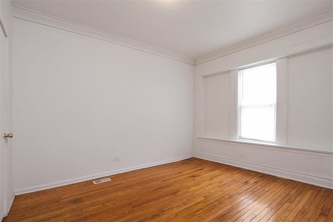 Photo - 7655 S Sangamon