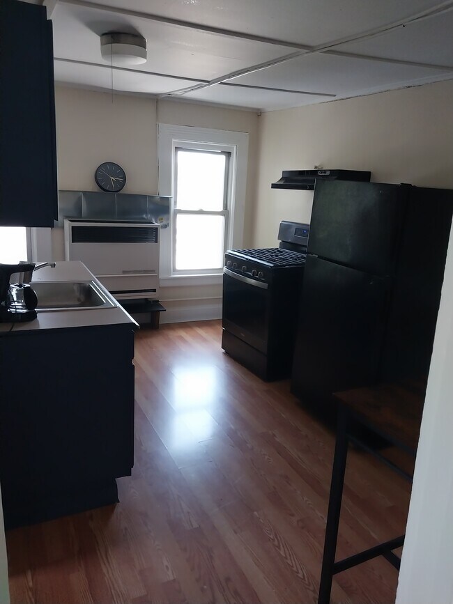 Photo - 339 Fenn St Unit 339 Fenn St  3th Floor