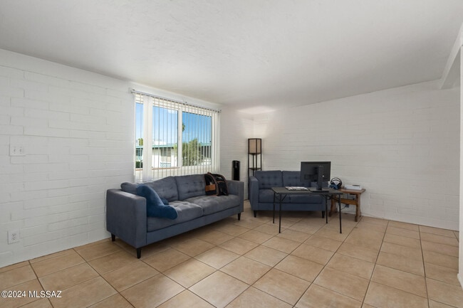 Photo - 7455 E Desert Spring Dr