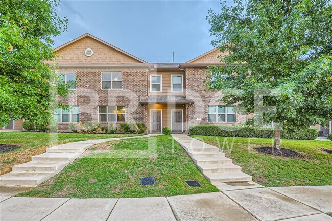1313 Lake Crest Lane Lewisville, TX 75057-... - 1313 Lake Crest Lane Lewisville, TX 75057-... House