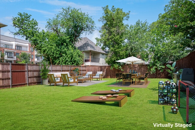 Photo - 5009 Manett St