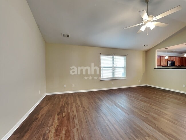 Photo - 58 Old Mill Rd