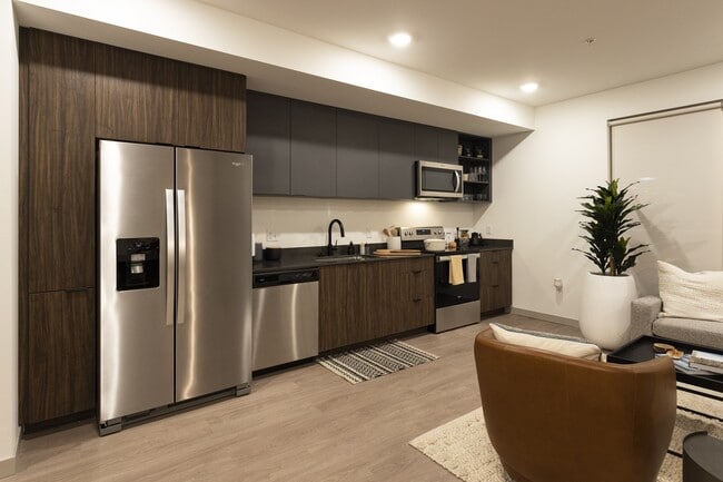 Bo Apartments