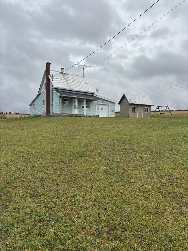 Building Photo - 210 Chem. Jacques Martin