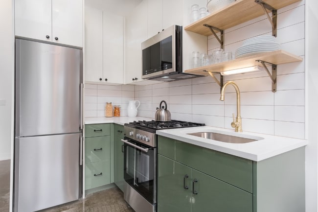 Photo - 1540 W Monroe St