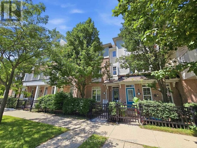 Photo - 112 Harbourside Dr