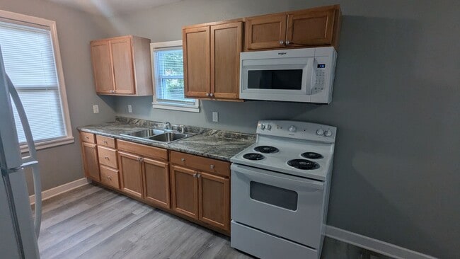 Photo - 2 bedroom, 1 bath house