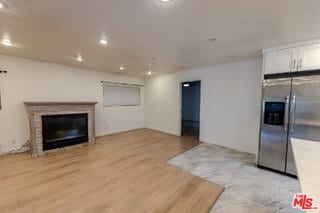 837 Sunset Ave