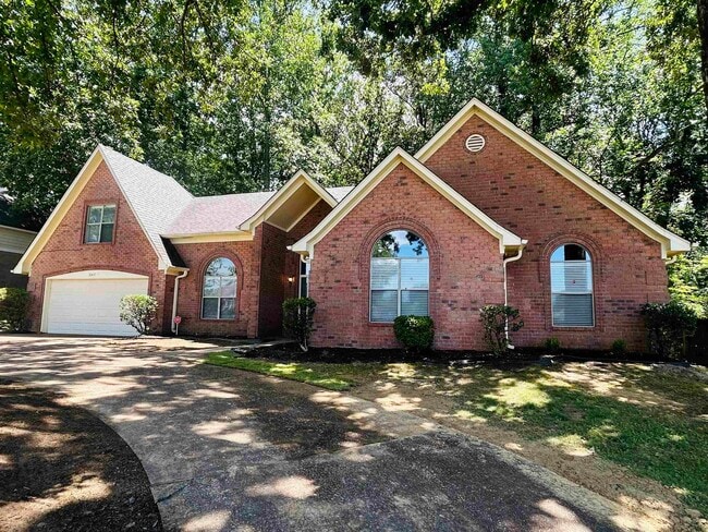 Building Photo - 8411 Trinity Rd Rental