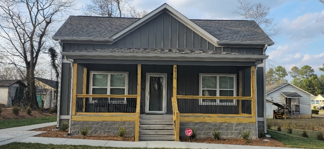 Building Photo - 5815 Talladega Dr