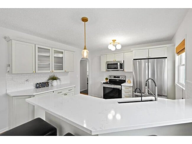 Photo - 25455 Nelsine Dr