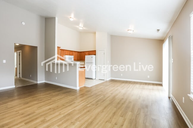 Photo - 2017 Lisa Walk Dr