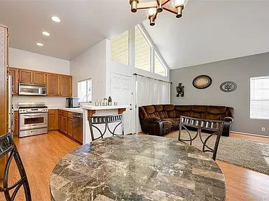 Photo - 3730 S Bear St