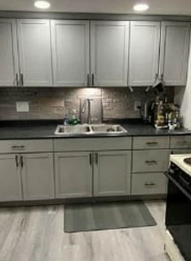 Photo - 27035 Oakmead Dr Unit 4.