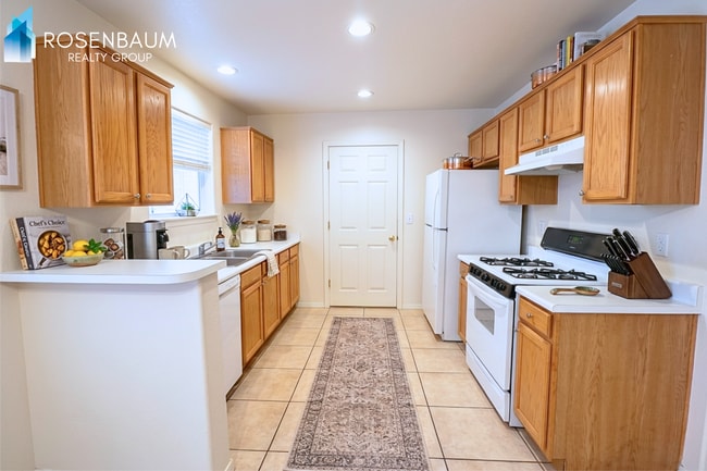 Photo - Charming 2-bedrooms, 2-baths duplex nestled in the heart of Prescott Valley!