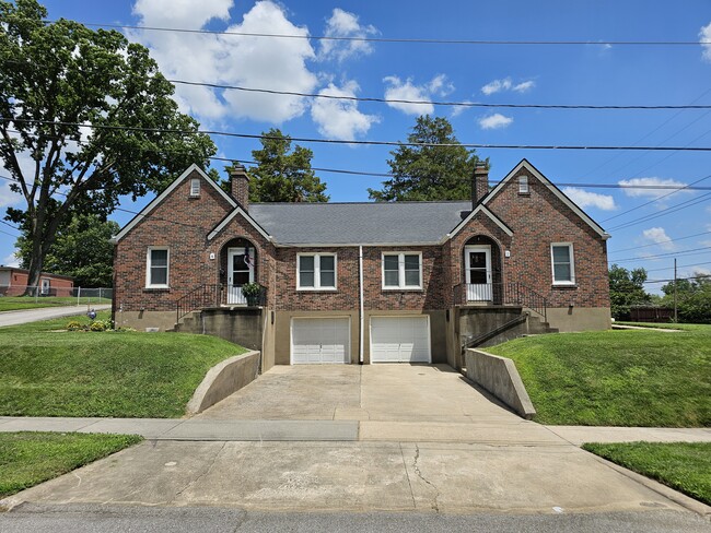 Photo - 2 N Benton St Townhome