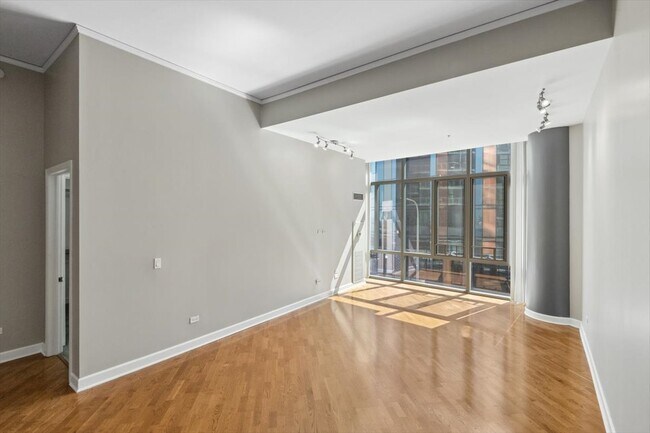 Photo - 450 E Waterside Dr Unit 206