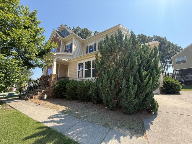 Building Photo - Spacious 4BD, 4BA Wake Forest Home with 3-Car Garage and Large Bonus Room