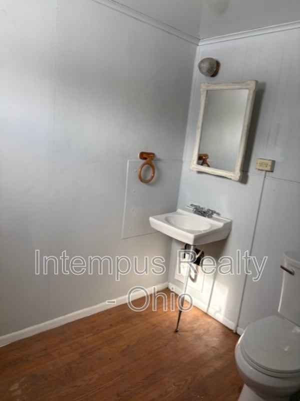 Photo - 437 Nevada Ave NW