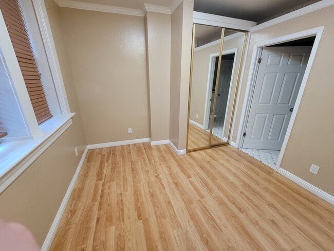 Bedroom photo A - 792 Hayes St Apartments Unit 792 A