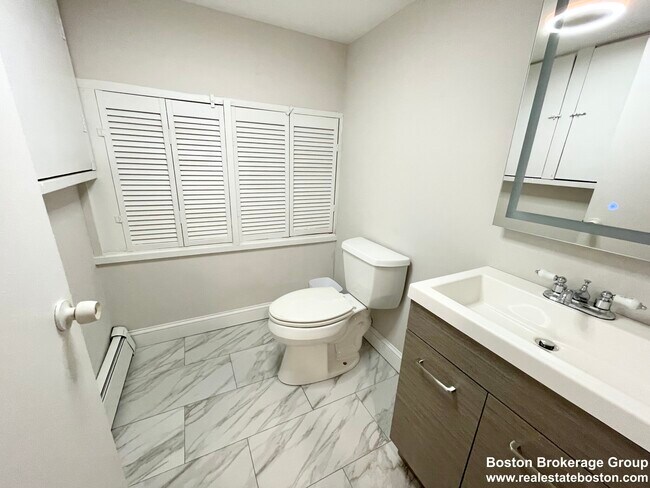 Photo - 130 P St Unidad #1