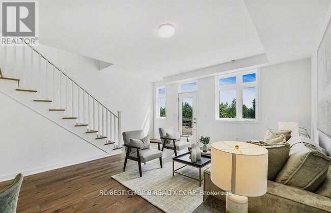 Photo - 3058 Trailside Dr