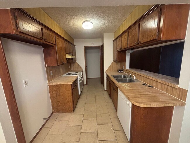 Photo - Beautiful 3 Bed 2 Bath Home in Yukon