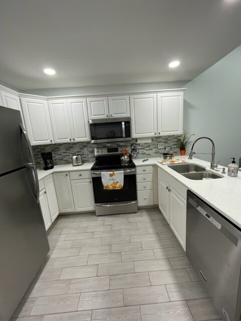 Photo - 6396 Royal Woods Dr