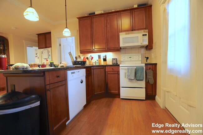 Photo - 6 Delaware Pl