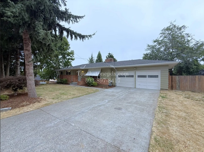 Photo - 980 NW Wallula Ave
