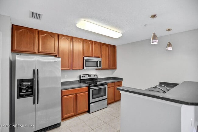Photo - 7051 Deer Lodge Cir
