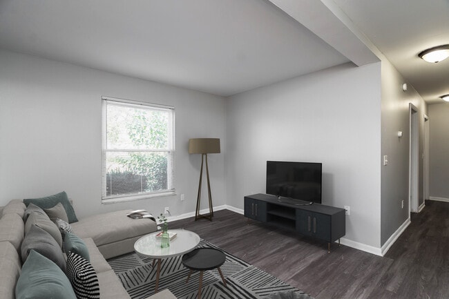 Photo - Englewood Villas & Residences