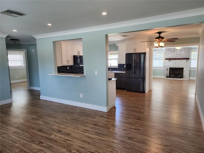 Photo - 2347 Eastwood Dr