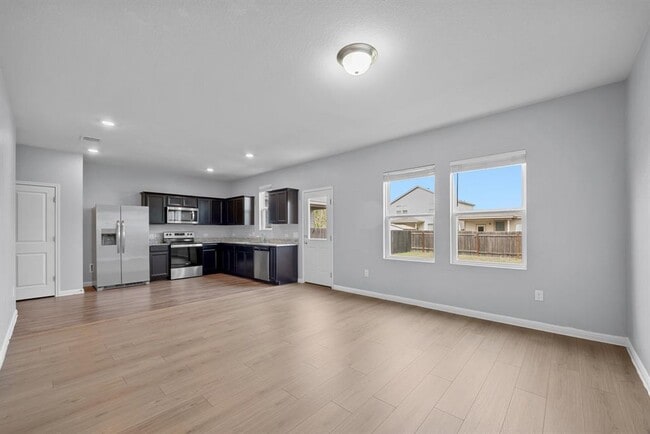 Building Photo - 320 Bell Rings Dr