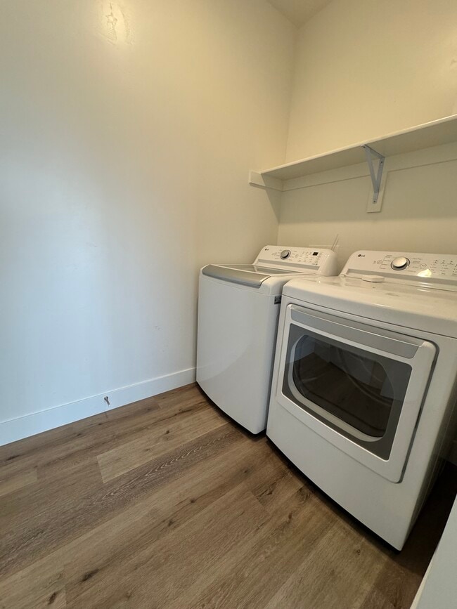 Photo - 3105 S 225 W Unit 202