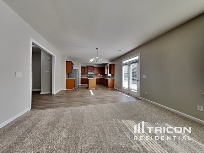 Photo - 3620 Long Lake Dr