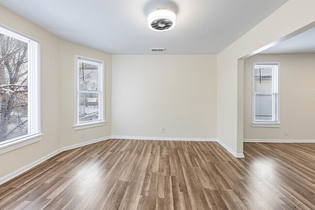 Photo - 420 N Lockwood Ave