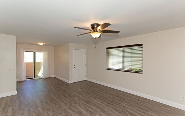 Photo - Downstairs End Unit 2 Bedroom Condo in Oceanside!