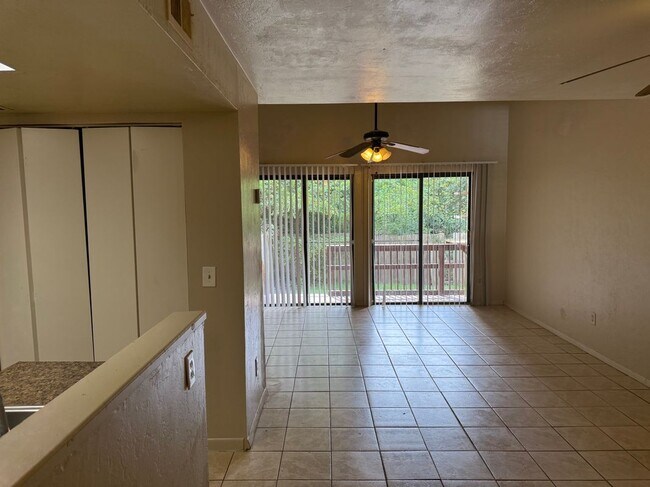 Photo - 4304 SW 70th Terrace