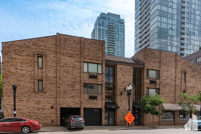 Photo - 163 W Division St Condo Unit 212