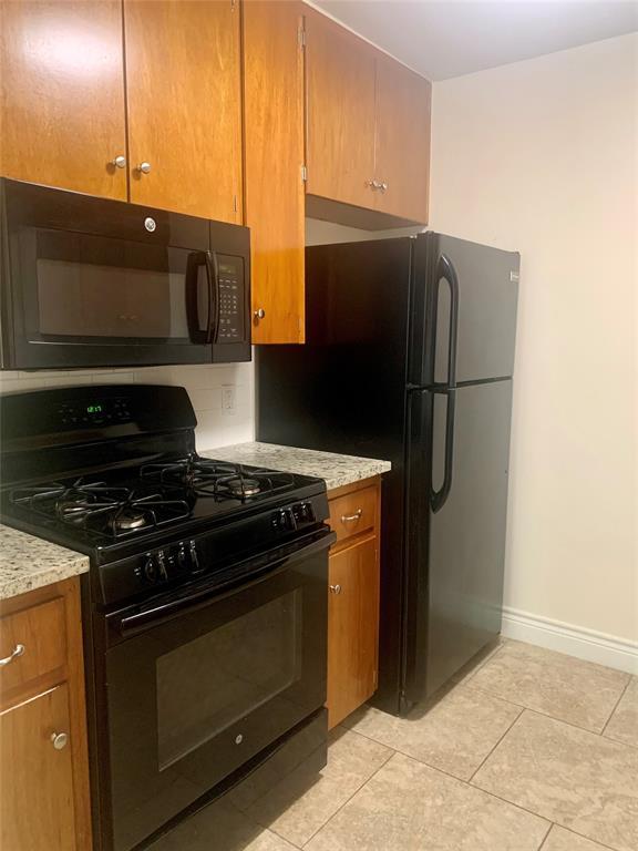 Photo - 2302 Mesquite Ln