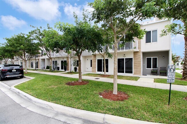 Photo - 14482 SW 259th St