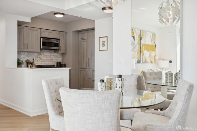 Photo - 401 Harrison St