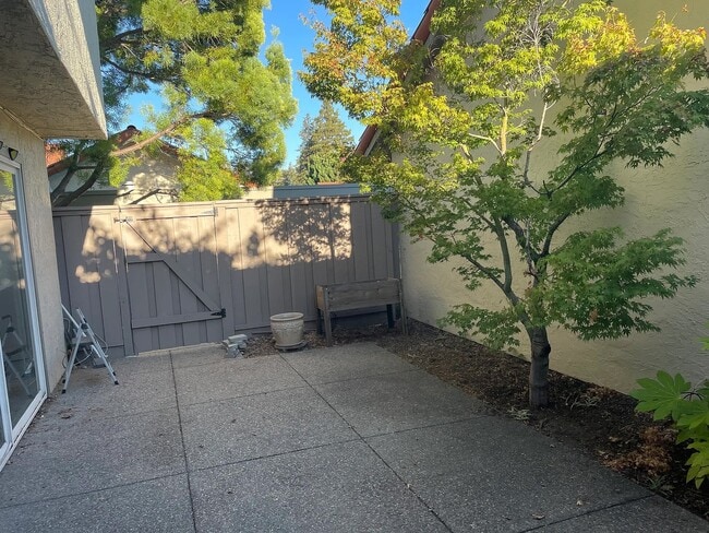 Photo - 22220 Homestead Rd