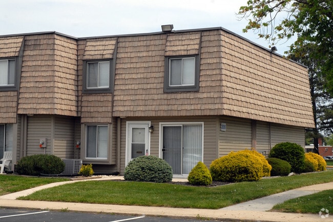 Governors Place Townhomes