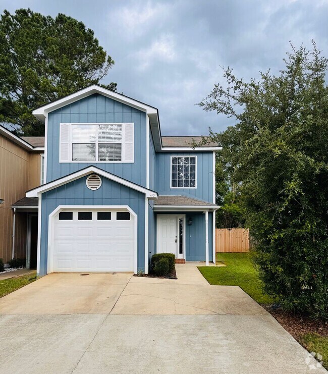 Building Photo - Available Now -110 Commons Drive Rental