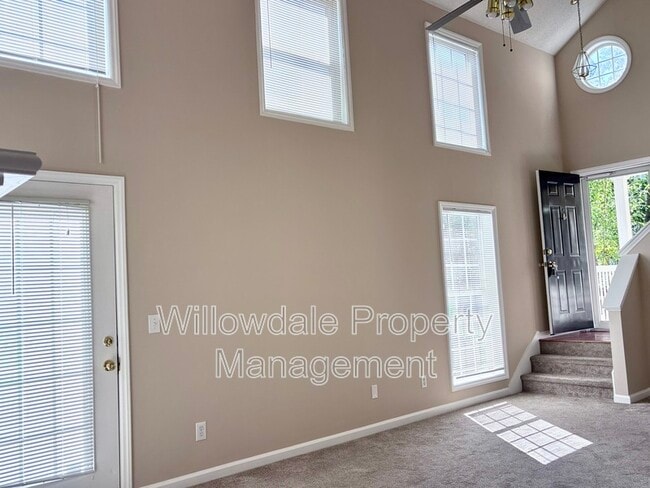 Photo - 4249 Beacon Heights Dr