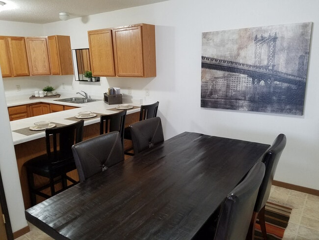 Photo - Presidential Estates